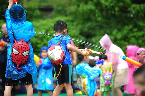 国家发改委：“幼儿园乱收费”投诉成焦点，私立占比超七成