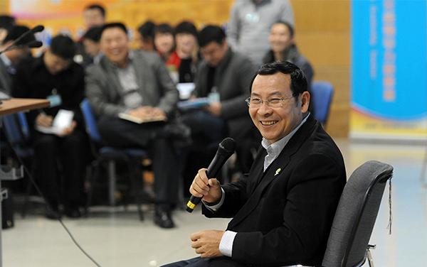 “希望工程”创始人：以创新方法解决社会问题，已成世界潮流