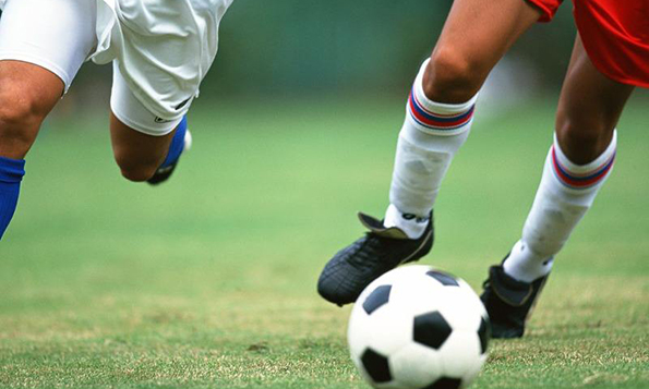 中国足协：明年出台职业裁判制度，视频裁判尽快试行