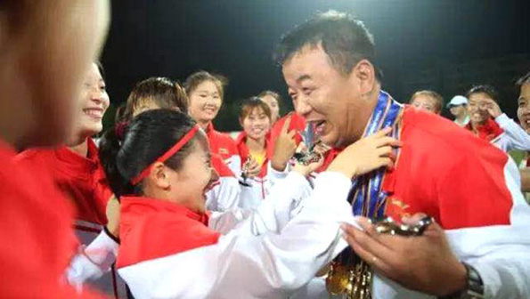 上海女足16年后再夺全运会冠军，主帅：上海女足从未衰落过