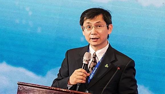 王煜：依旧“抠门”的春秋航空接班人