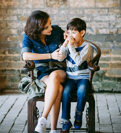 这些明星夫妇性格迥异但是合拍度满分