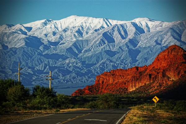 你也可以像闪电麦昆一样，来一个不寻常的驾车之旅