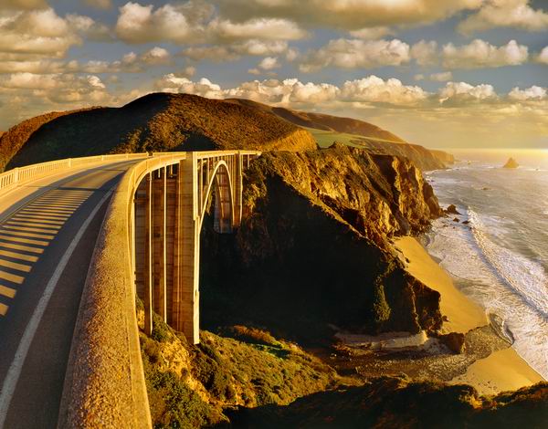 你也可以像闪电麦昆一样，来一个不寻常的驾车之旅