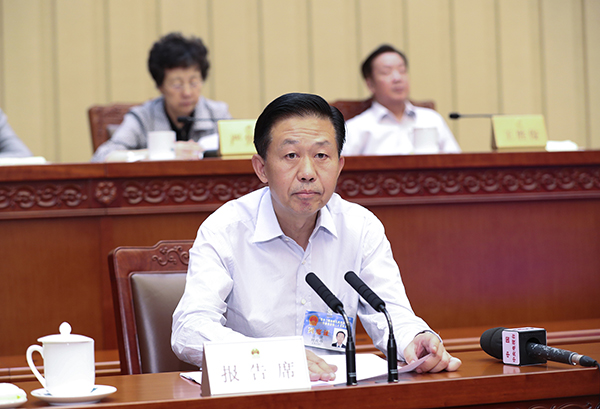 财政部：坚决堵住地方政府违法违规举债的“后门”