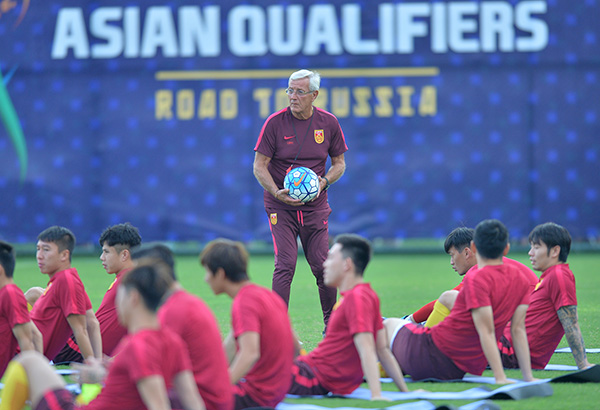 最后48小时！国足生死战对决乌兹别克斯坦，对手弱点找到了