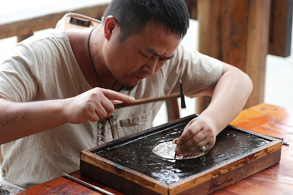 三湘秘境 | 无文字的苗族之精神，土家先民的通衢与闹市