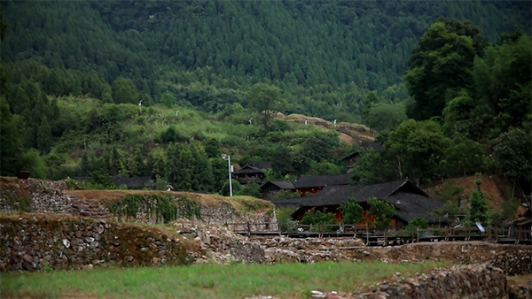三湘秘境 | 无文字的苗族之精神，土家先民的通衢与闹市