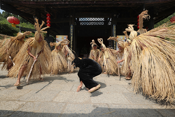 三湘秘境 | 无文字的苗族之精神，土家先民的通衢与闹市