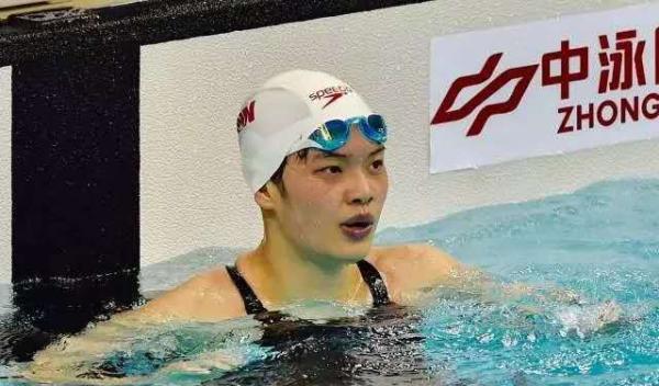 击败叶诗文夺400米混冠军，上海小姑娘上演“第一道奇迹”