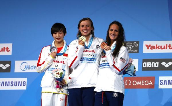 15岁李冰洁全运会打破亚洲纪录：不介意“女版孙杨”称号