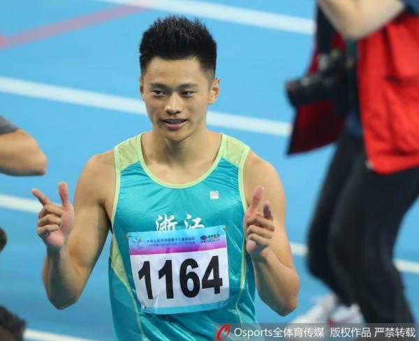 10秒04！力压苏炳添百米夺冠，谢震业感谢上天眷顾