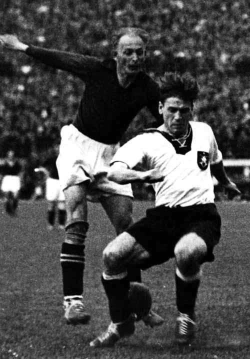 看完《敦刻尔克》，我想起了二战中的足球英雄