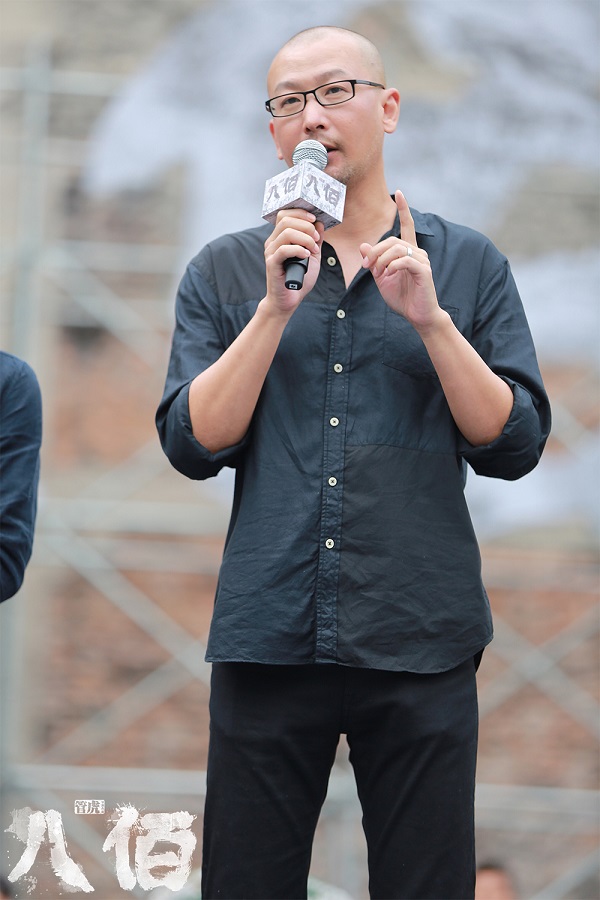 管虎新片《八佰》开机：希望用摄影机再现历史