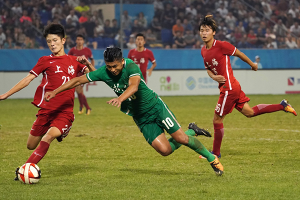 包揽全运男女足四枚金牌！上海足球的青训秘诀不只靠根宝