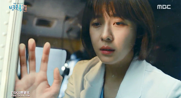 靠河智苑一人支撑韩版《外科风云》，远远不够