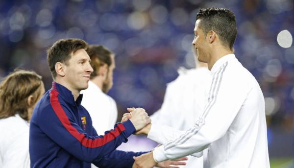 黄金档皇马踢巴萨！国家德比23日晚8点开球，中国球迷赢了