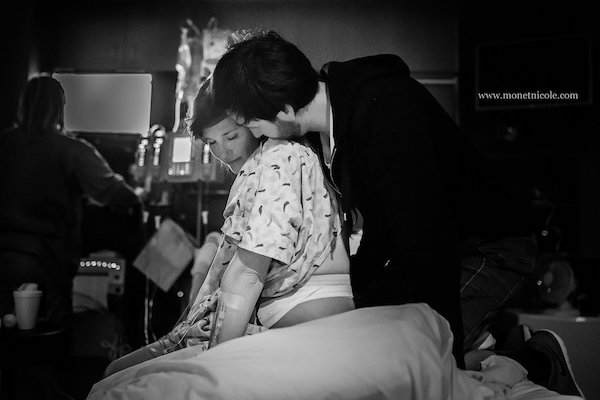 看看这些陪产影像，有爱的分娩从他陪你开始