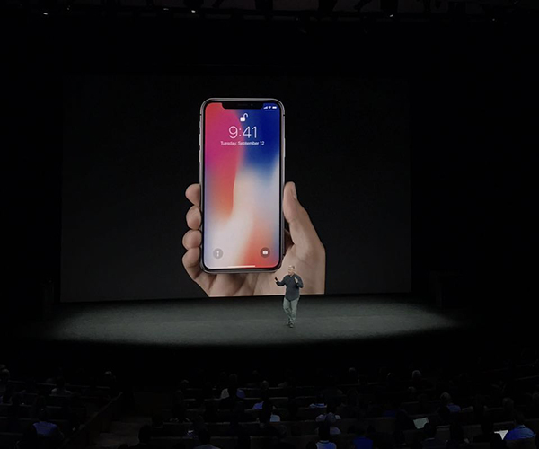 iPhone X带火了人脸识别，中国的人工智能机会在哪