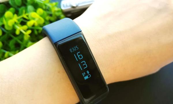 英国爱丁堡大学研究称，智能运动手环存在个人数据安全隐患