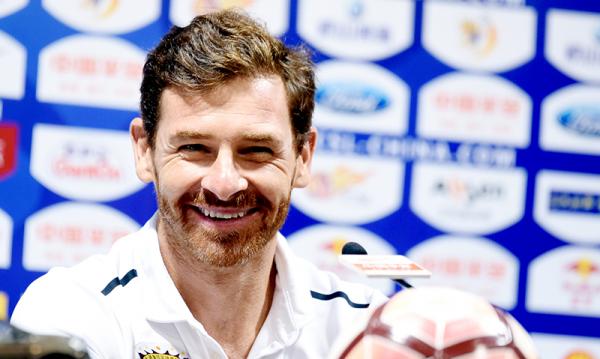 上港致歉亚足联：博阿斯是“狂人二世”，高兴大笑，生气暴怒