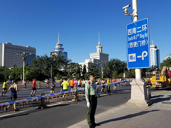 北马挥别槽点只留点赞，这才是精英马拉松的样子