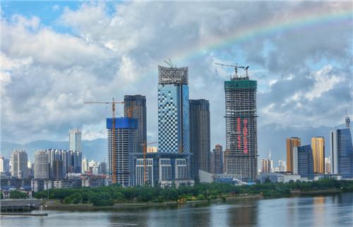 广东潘氏兄弟的福州逆袭：小型房企如何2年并购70个项目