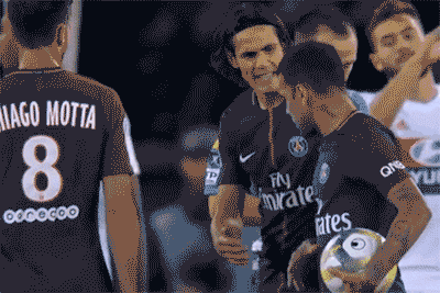 巴黎内讧！一个点球干掉球队大佬，内马尔原来是个“政治家”