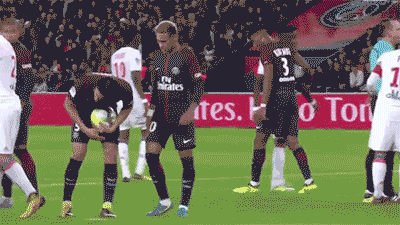 巴黎内讧！一个点球干掉球队大佬，内马尔原来是个“政治家”