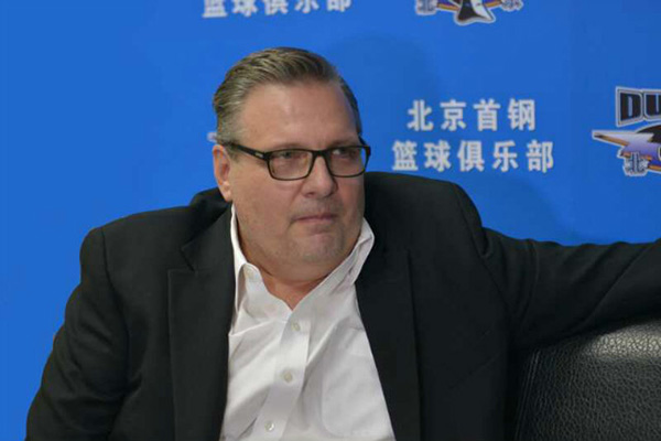 对话小牛总经理小尼尔森：支持球队改名，王治郅当年住我家