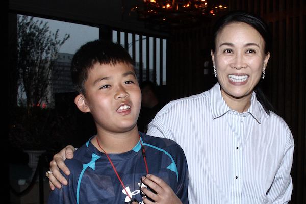 产后抑郁不丢人，中外女明星们坦诚自己的经历