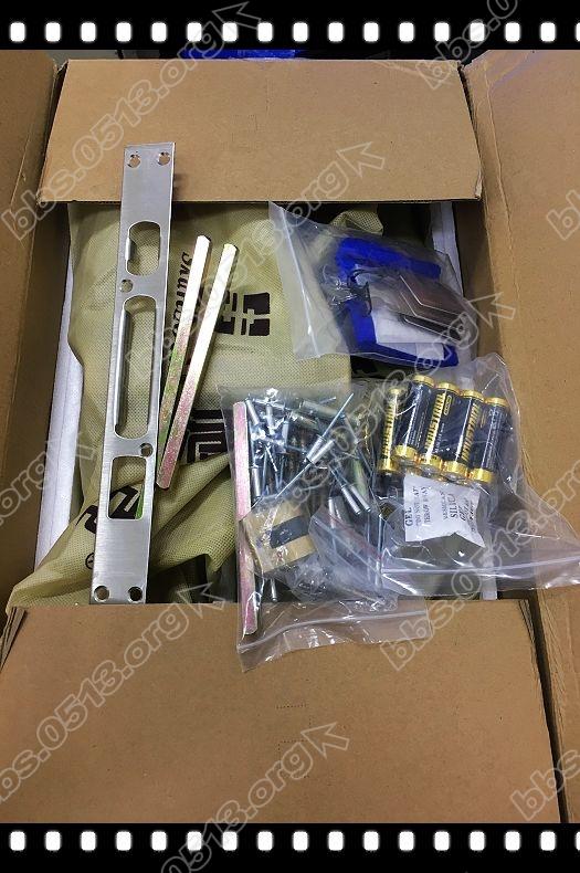 跟换指纹锁   (15).jpg