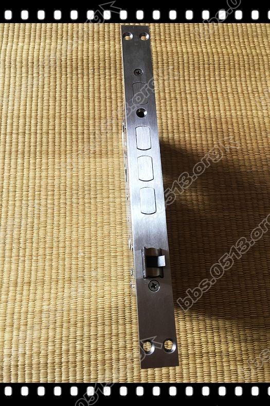 跟换指纹锁   (21).jpg