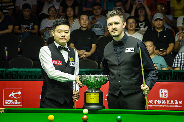 特写｜丁俊晖这一年：走过丧母之痛，誓夺世锦赛告慰妈妈