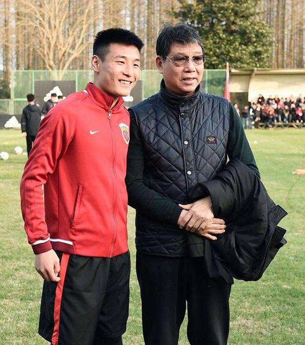 模子徐根宝的内心独白：全世界最辛苦的“老老板”