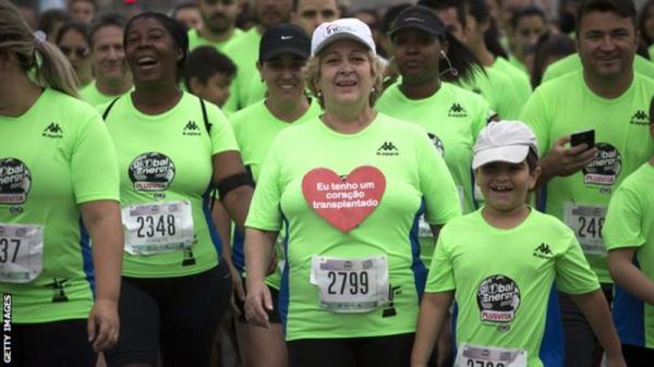 暖闻｜奥运亚冠车祸去世捐心脏，巴西老太移植成功后为他奔跑