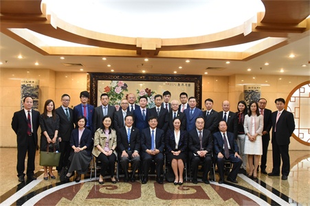 香港船东会主席拜会内地两大船舶工业央企：积极参与一带一路