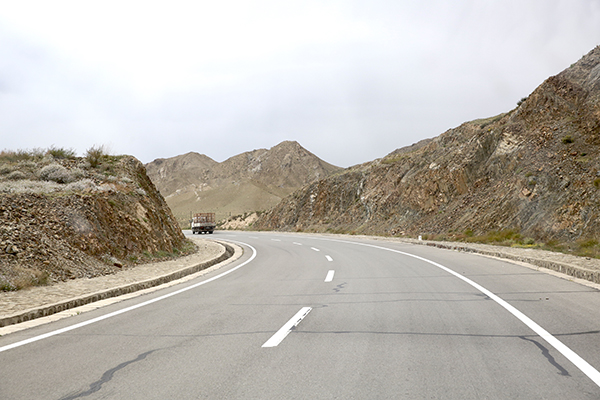 从沙地到沙漠，内蒙古的另一面