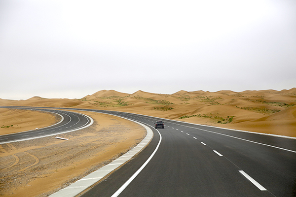 从沙地到沙漠，内蒙古的另一面