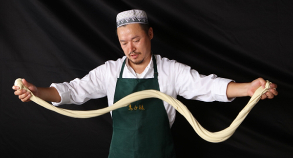 纽约的黄焖鸡，东京的兰州拉面，看中华小吃如何走向全球