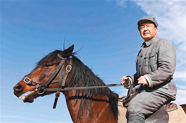 人民日报评《彭德怀元帅》：军事题材创作新成果