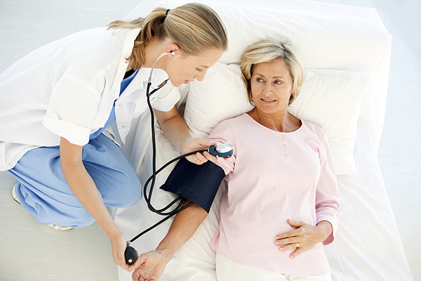 高血压日｜仅两成高血压患者血压得到控制，随意停药隐患大