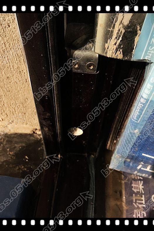 入户门填缝 (12).jpg