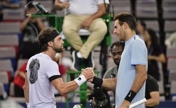 德尔波特罗为啥那么多中国粉丝，因为我们都喜欢永不放弃的人