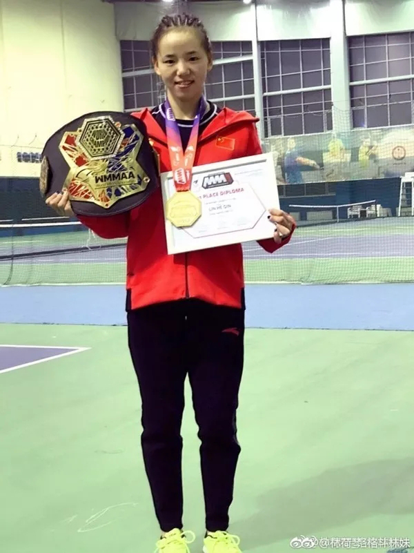 温州萌妹KO欧美猛女，拿下中国首枚综合格斗世锦赛金牌