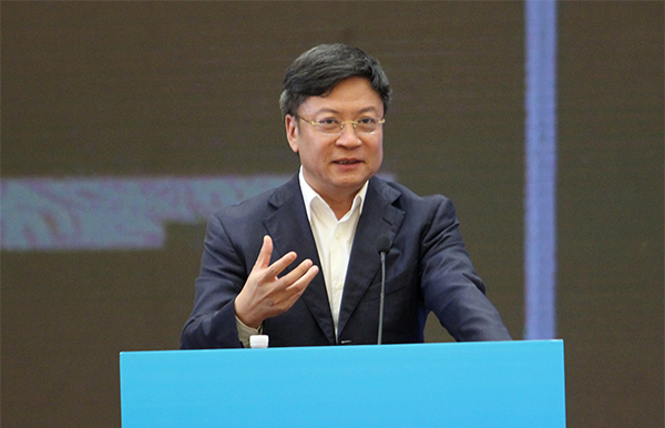 融创已向万达商业支付294.22亿元，完成八个项目交割