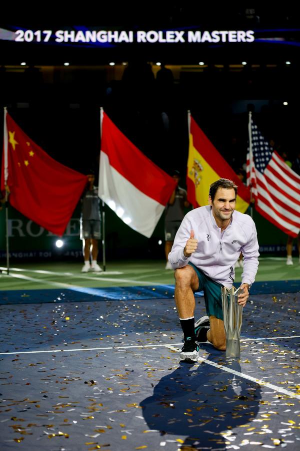 拿下第38次费纳决，费德勒中文吐心声：“爱网球、爱上海”