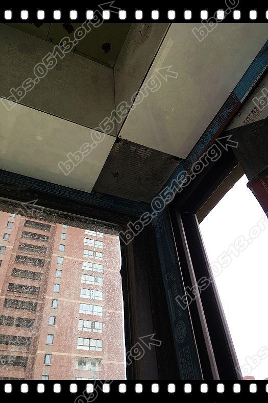 掉落的砖和裂的砖 (1).jpg