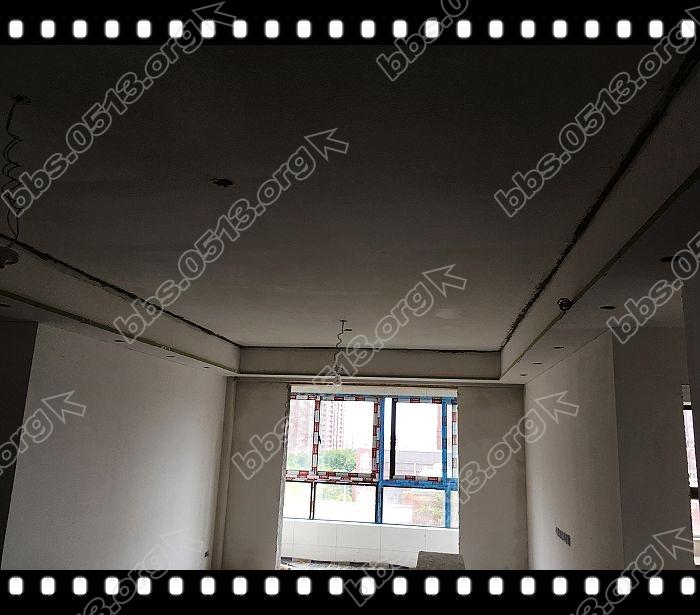 第一遍腻子结束 (1).jpg