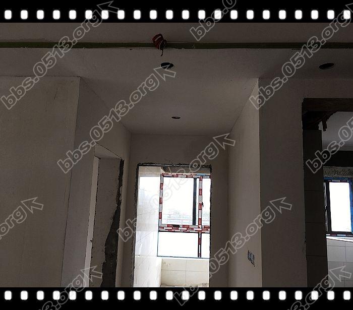 第一遍腻子结束 (12).jpg